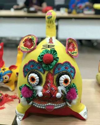 成果展示丨天津大学布老虎制作技艺与葫芦雕刻技艺培训班结业作品展进行时